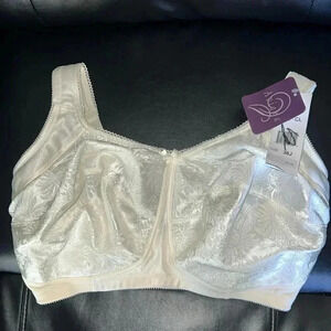 Aviana Bra NWT 2353. 3